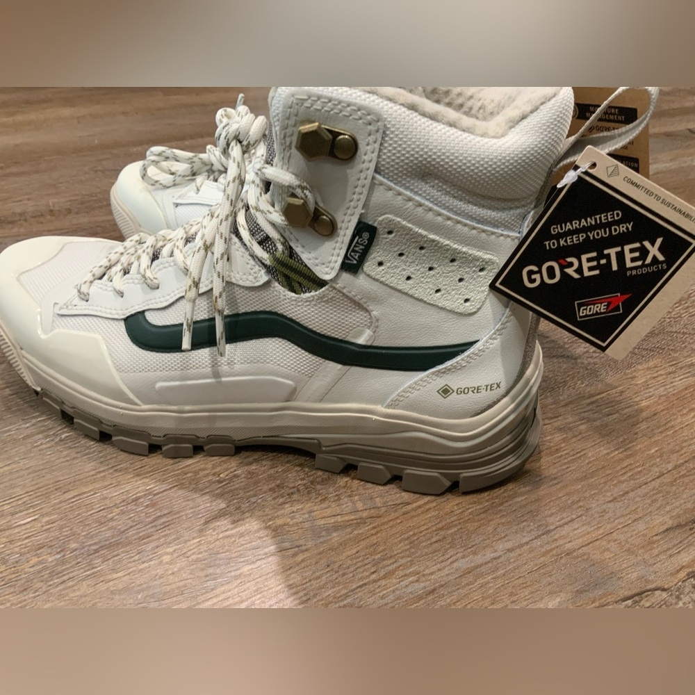 New Vans Ultrarange Exo Hi GORE-TEX MTE-3 Khaki Gum DEFCON White Men Sz 8 - Picture 3 of 8